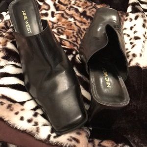 Nine West Black Mules SIZE 8